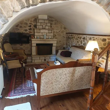 Andromahi Stone House * 스템니차