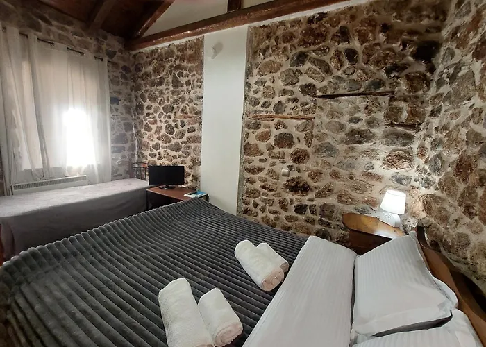 Villa Andromahi Stone House *